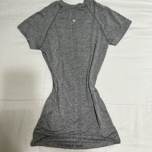 Lululemon swiftly tech gray